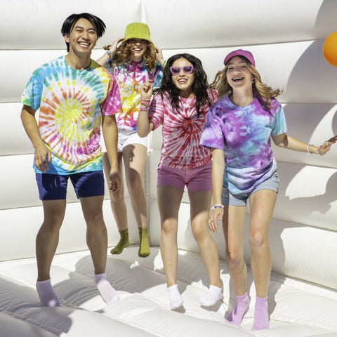 Picture of 48073 Tulip Over the Rainbow 15-Color One-Step Tie Dye Kit Picture of 48073 Tulip Over the Rainbow 15-Color One-Step Tie Dye Kit