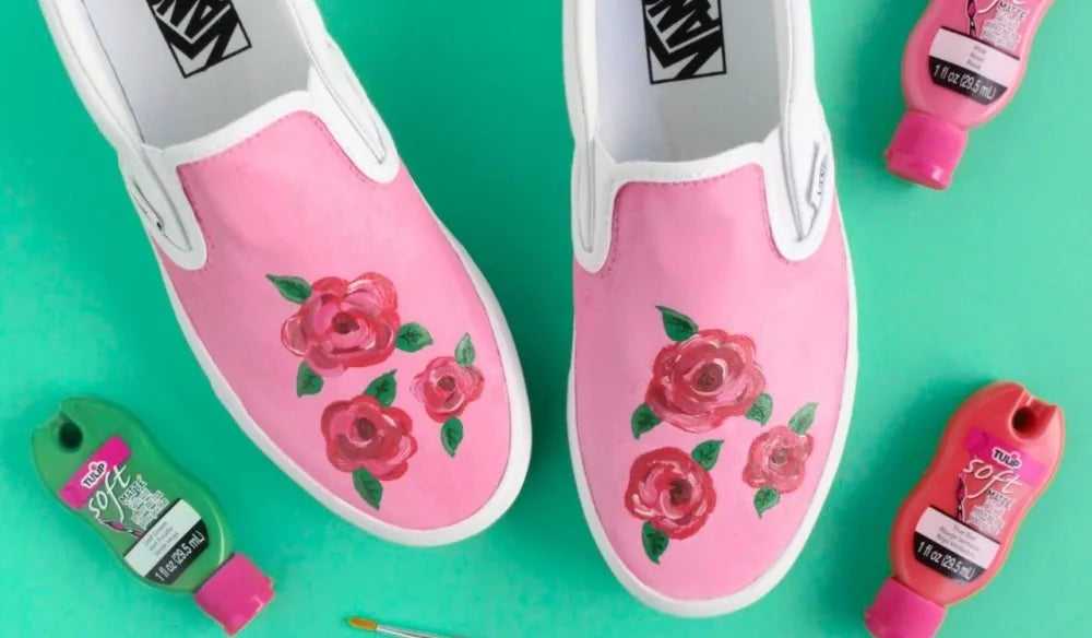 How To Paint Flowers with Tulip Brush-On Fabric Paint