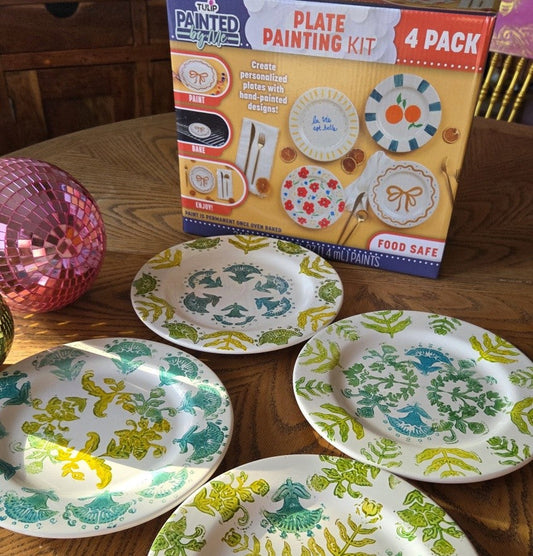 How stamp paint on ceramic plates