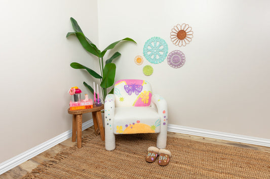 Cozy Home Décor: Making a Unique Bouclé Accent Chair with Tulip Soft Fabric Paint