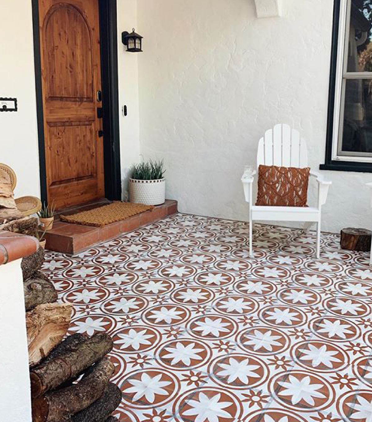 Picture of 48306 COLORSHOT Matte Spray Paint Head in the Clouds (White) 10 oz.