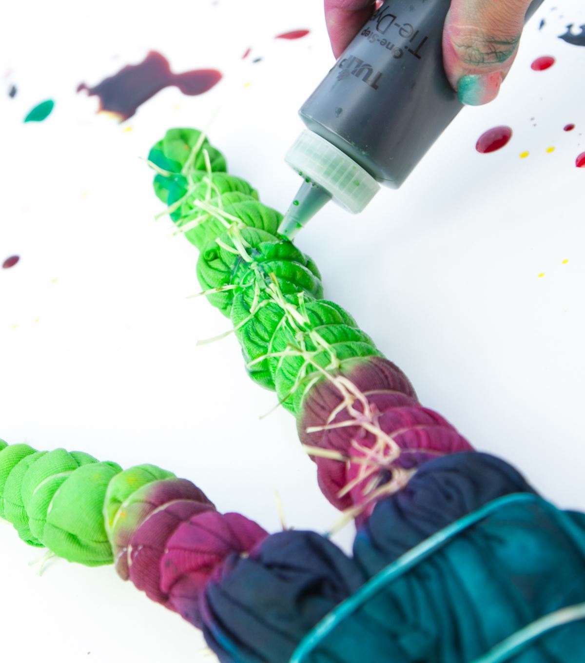Tulip Vibrant 3-Color Tie-Dye Kit - 4
